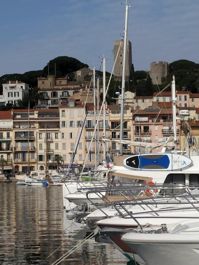 Ferretti 36 ' Bateau à Quai Vieux-Port Cannes Festival La Croisette Esterno foto
