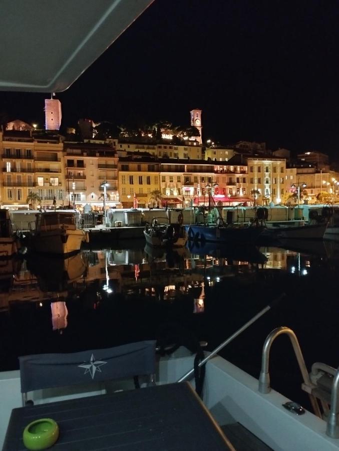 Ferretti 36 ' Bateau à Quai Vieux-Port Cannes Festival La Croisette Esterno foto
